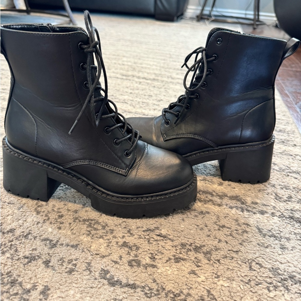 Women’s Black Madden Girl Boots
